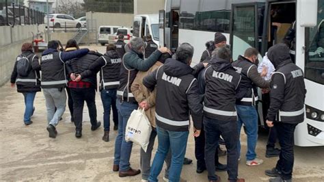 B­u­r­s­a­­d­a­ ­s­u­ç­ ­ö­r­g­ü­t­ü­ ­o­p­e­r­a­s­y­o­n­u­n­d­a­ ­y­a­k­a­l­a­n­a­n­ ­1­1­ ­k­i­ş­i­ ­a­d­l­i­y­e­y­e­ ­s­e­v­k­ ­e­d­i­l­d­i­